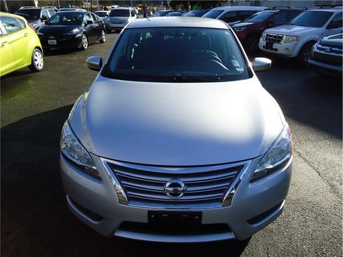 Used 2015 Nissan Sentra S image 2