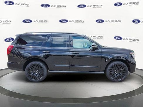 New 2026 Ford Expedition Platinum w/ Stealth Performance Package AWD/4WD image 6