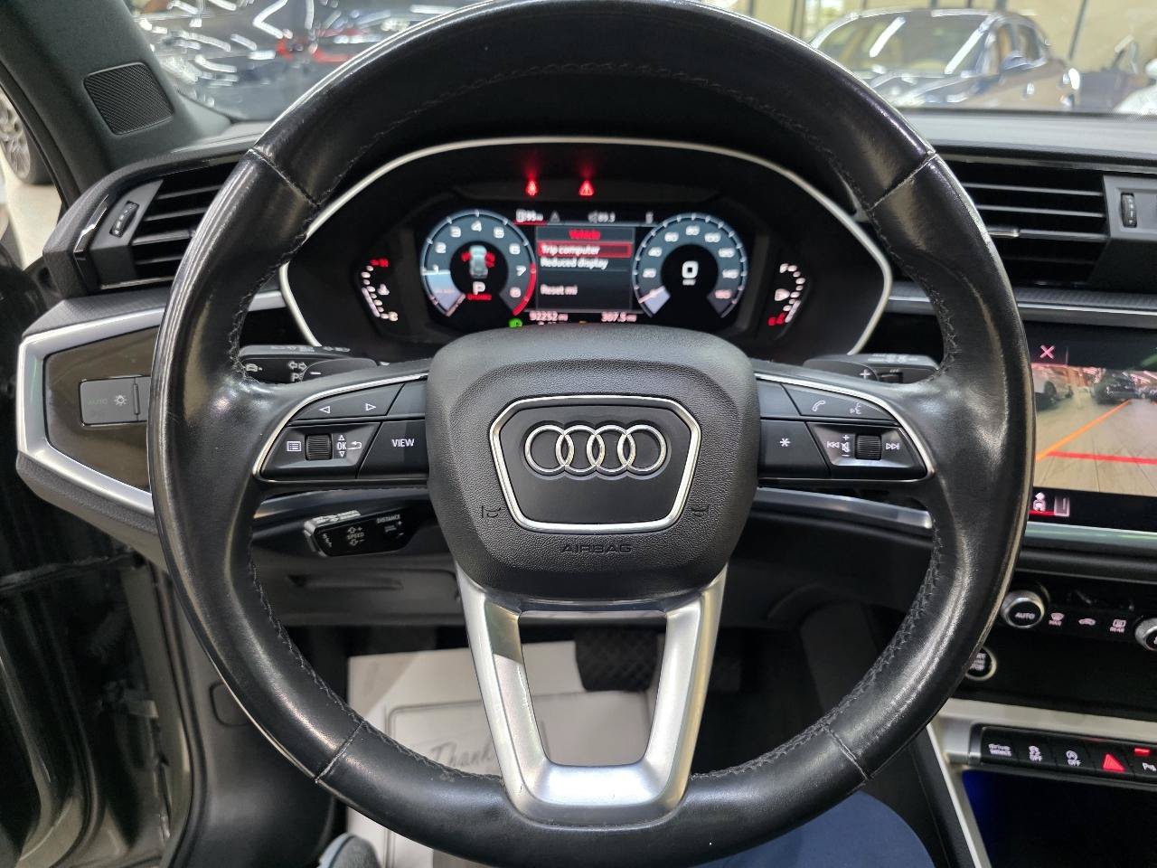 Used 2022 Audi Q3 2.0T Premium Plus w/ Premium Plus Package AWD/4WD image 30
