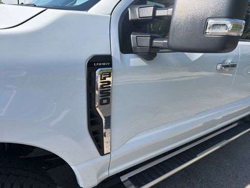 New 2026 Ford F250 Lariat AWD/4WD image 10