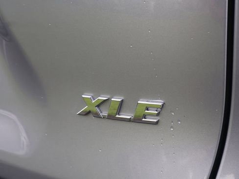 Certified 2023 Toyota RAV4 XLE w/ Convenience Package FWD image 9