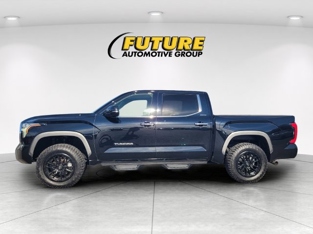 Used 2025 Toyota Tundra Limited AWD/4WD image 6