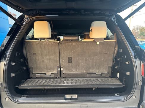 Used 2023 Toyota Sequoia Capstone image 9