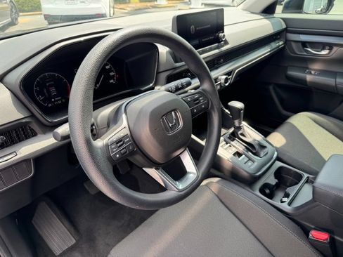 Used 2025 Honda CR-V LX image 15