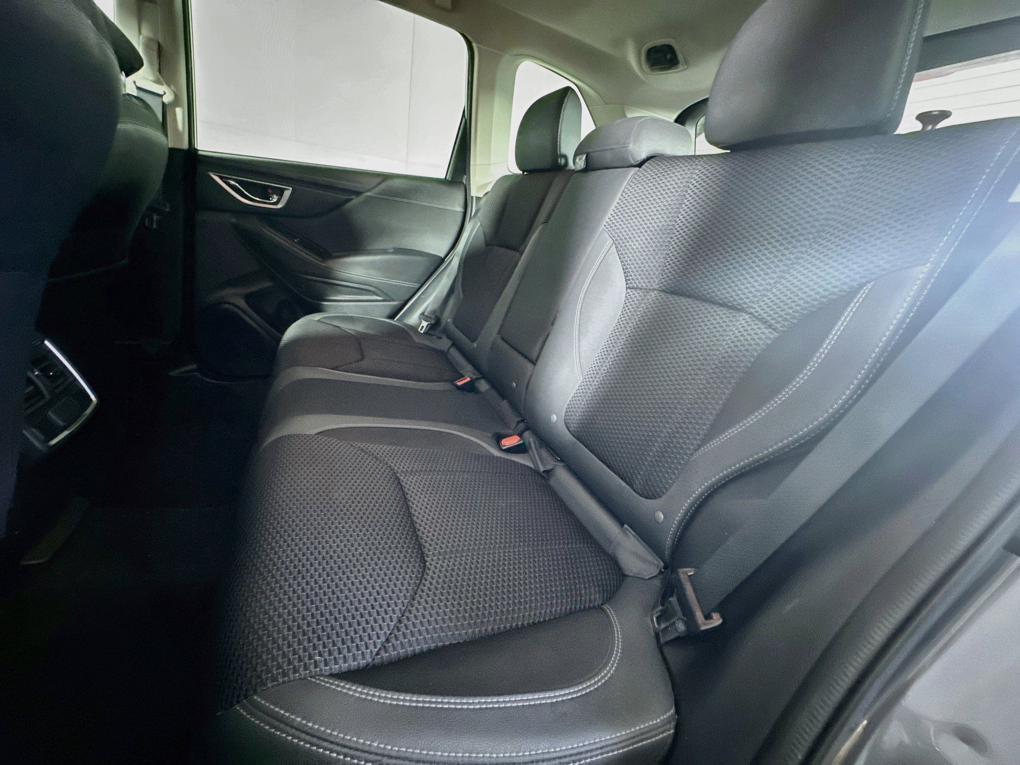 Used 2020 Subaru Forester Premium AWD/4WD image 28