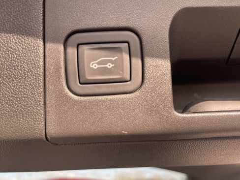 Certified 2024 Cadillac XT5 Premium Luxury image 16