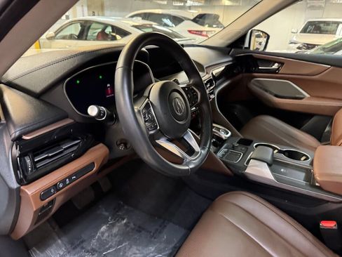 Certified 2023 Acura MDX SH-AWD w/ Technology Package image 24