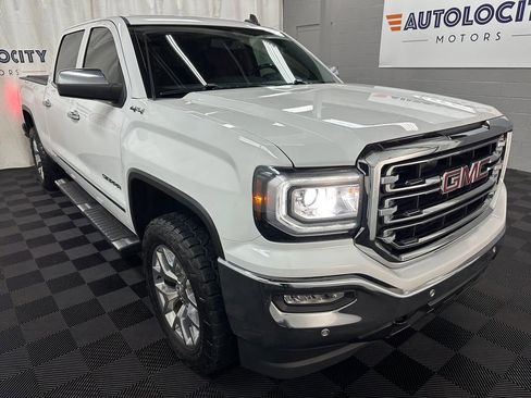 Used 2018 GMC Sierra 1500 SLT w/ SLT Premium Package AWD/4WD image 2