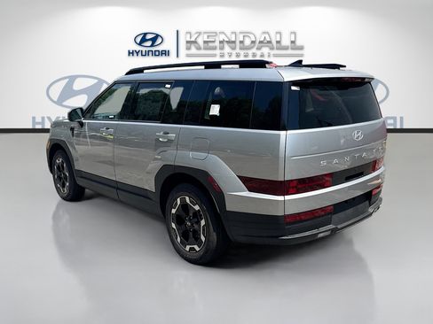 New 2026 Hyundai Santa Fe SEL FWD image 4