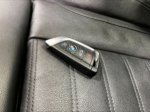Used 2020 BMW X3 xDrive30i w/ Premium Package AWD/4WD image 10