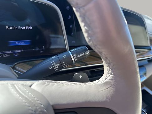 Certified 2022 Cadillac Escalade Sport Platinum image 35