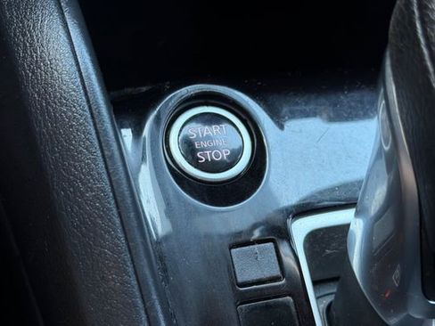 Used 2021 Nissan Kicks S FWD image 27