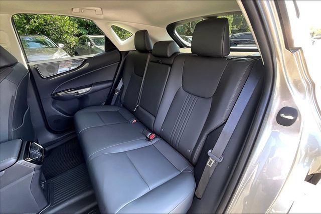 Used 2024 Lexus NX 350 AWD image 22