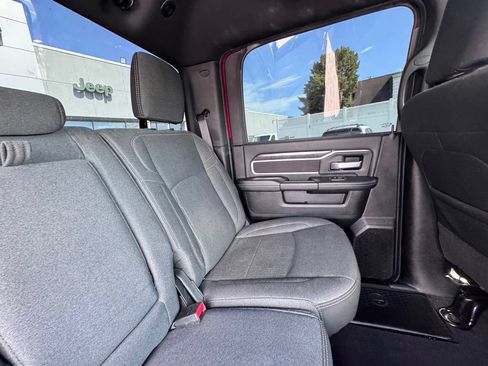 Used 2024 RAM 2500 Big Horn w/ Night Edition AWD/4WD image 24