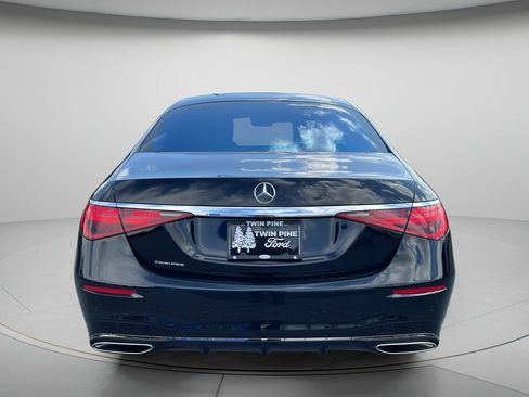 Used 2023 Mercedes-Benz S 580 4MATIC Sedan image 6