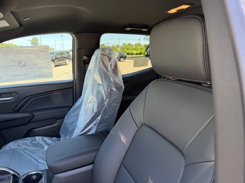New 2026 GMC Canyon Elevation w/ Convenience Package AWD/4WD image 11