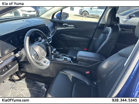 Certified 2024 Kia Sportage EX image 1