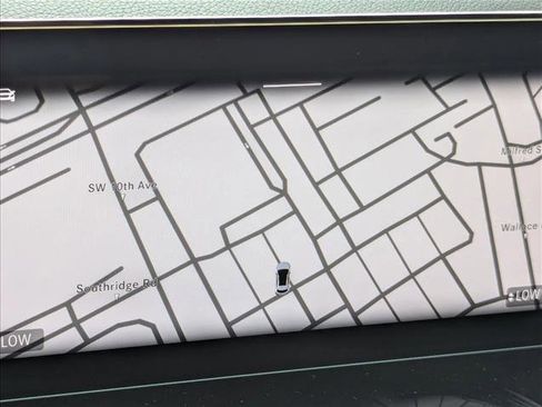 Used 2025 Mercedes-Benz GLA 250 image 13