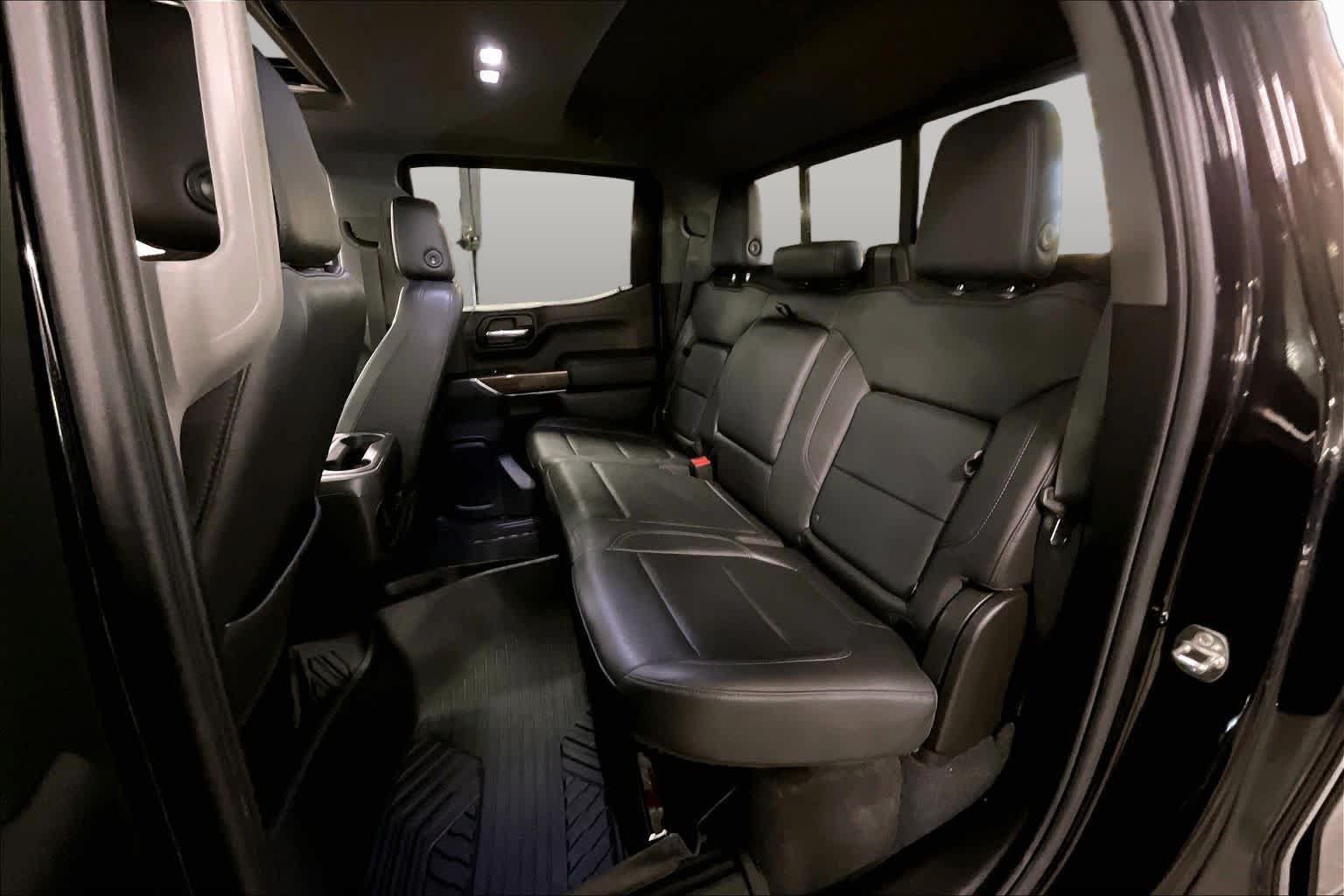 Used 2020 Chevrolet Silverado 1500 LT Trail Boss w/ Midnight Edition AWD/4WD image 21