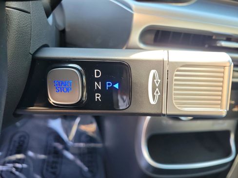 New 2026 Hyundai Ioniq 9 SEL image 32