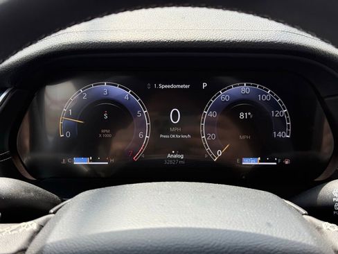 Certified 2024 Jeep Grand Cherokee L Limited image 9