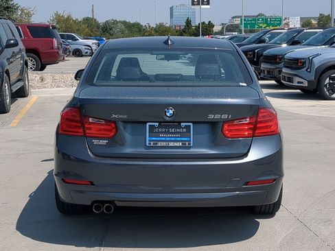 Used 2015 BMW 328i xDrive Sedan AWD/4WD image 4