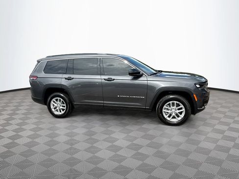 Used 2025 Jeep Grand Cherokee L Laredo RWD image 5