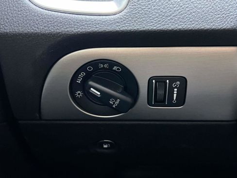 Used 2020 Dodge Durango SXT image 21