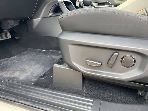 New 2025 Ford Ranger XLT w/ Equipment Group 301A High image 20