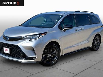 Used 2025 Toyota Sienna XSE