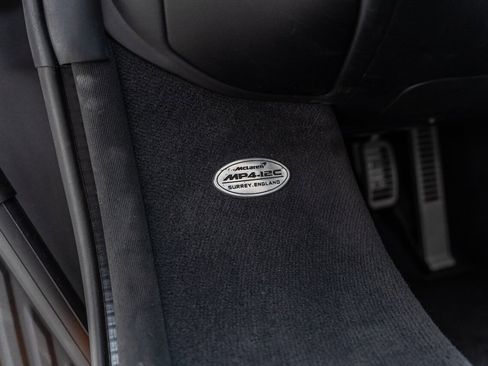 Used 2014 McLaren MP4-12C Spider RWD image 30