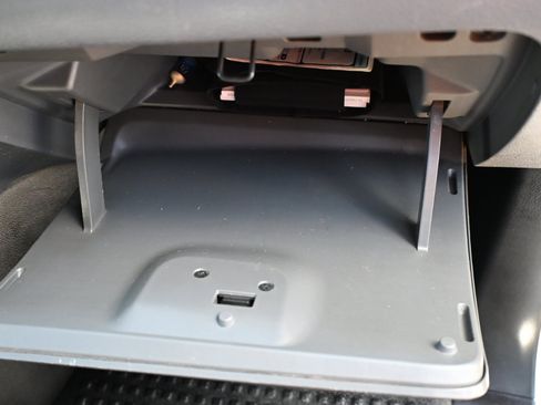 Used 2020 Nissan NV200 SV w/ Back Door Glass Package image 28