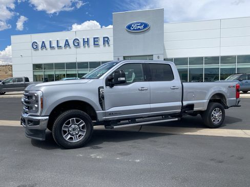 Used 2024 Ford F350 Lariat AWD/4WD image 30