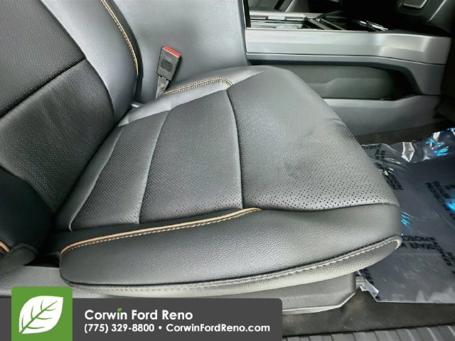 New 2026 Ford F350 Lariat w/ Black Appearance Package AWD/4WD image 33