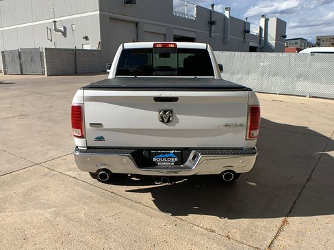 Used 2018 RAM 1500 Laramie image 4