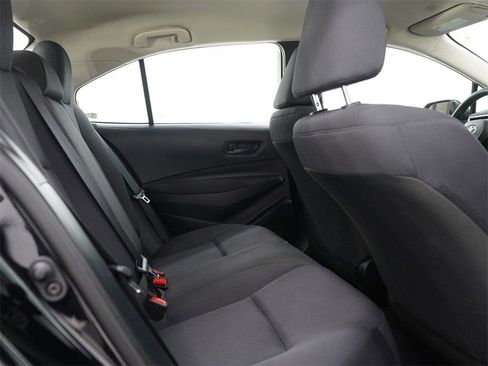 Used 2024 Toyota Corolla LE image 12