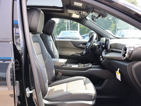 New 2027 Chevrolet Equinox LT w/ Convenience Package II AWD/4WD image 35