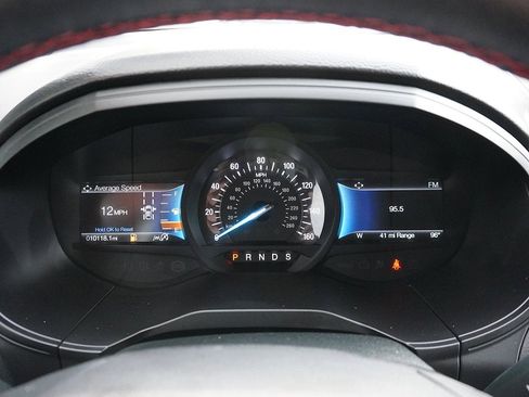 Used 2022 Ford Edge ST-Line image 45