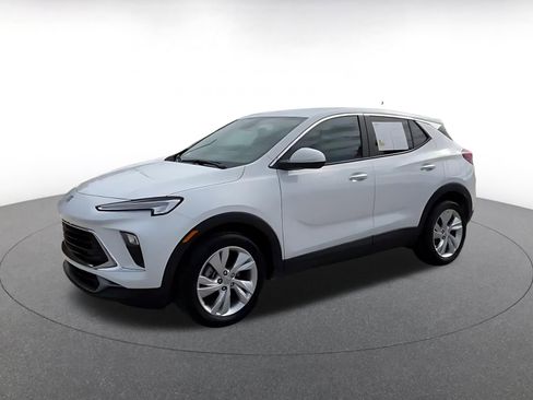 Used 2025 Buick Encore GX Preferred FWD image 8