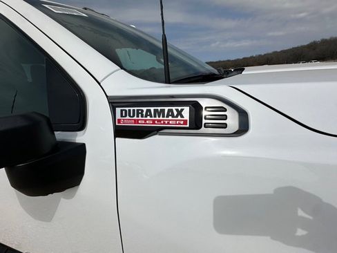 New 2026 GMC Sierra 2500 AT4 w/ AT4 Premium Plus Package image 4