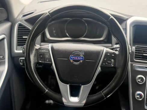 Used 2015 Volvo XC60 T5 AWD/4WD image 19