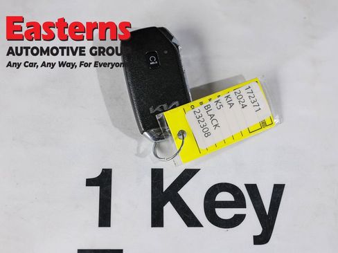 Used 2024 Kia K5 GT-Line AWD/4WD image 26