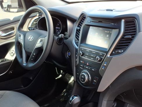 Used 2018 Hyundai Santa Fe Sport w/ 2.4L Value Package 02 image 20