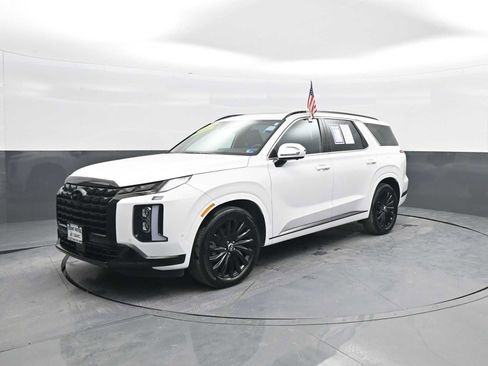 Used 2025 Hyundai Palisade Calligraphy image 4