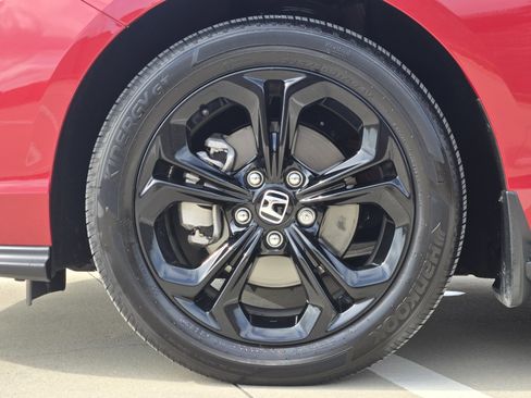 Certified 2025 Honda Accord SE image 11