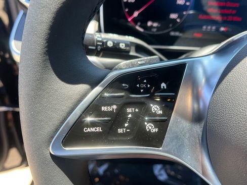 Certified 2025 Mercedes-Benz GLC 300 GLC 300 image 30