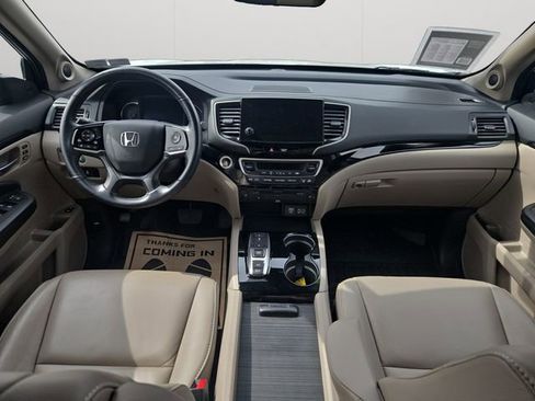 Used 2020 Honda Pilot Touring image 18