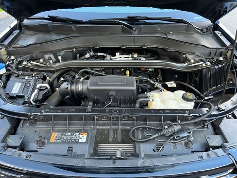 Used 2023 Ford Explorer ST-Line AWD/4WD image 30