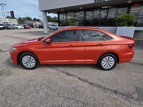 Used 2019 Volkswagen Jetta S w/ Driver Assistance Package FWD image 8