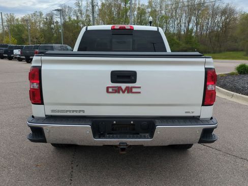 Used 2015 GMC Sierra 1500 SLT w/ SLT Crew Cab Value Package AWD/4WD image 7